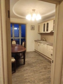 Продам квартиру Межова 23Б