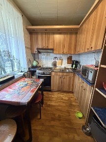 Продам 3х комнатную квартиру. Холодная гора