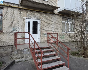 Продається нежитлове приміщення вул. Святогеоргіївська