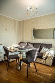 Продам 3-кімнатну квартиру, Велика Кільцева вул., 136, Горизонт