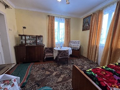 Продається будинок поблизу м. Стебника (с. Доброгостів)