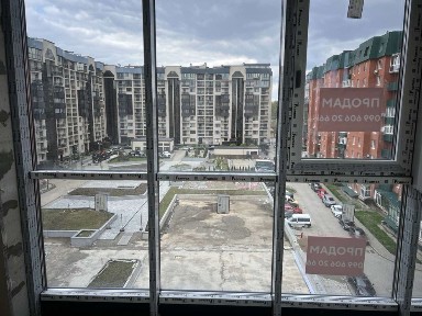 Продається простора 3 кімнатна новобудова Чернівці