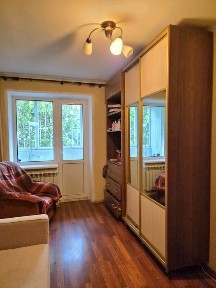 Без %, продаж 3-кім по вул. Автозаводська, 7а