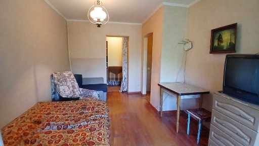 1-кімнатна квартира 31,2 кв. м. на проспекті Миру. Цегляний будинок. Газ. 17 000$