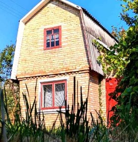 Дача, 8 соток (приватизована, з правом власності) з 2 цегл. буд. (р. Західний Буг)