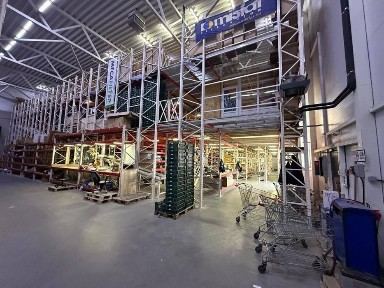 Оренда сучасне комерційне приміщення 1500 м2 зі складом у Струмівці