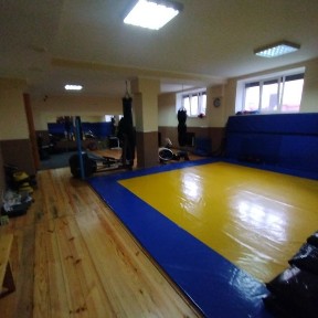 Продається нежитлове приміщення