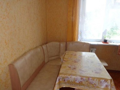 продам 3к. квартиру на пр. Слобожанский. Сертификат, ваучер