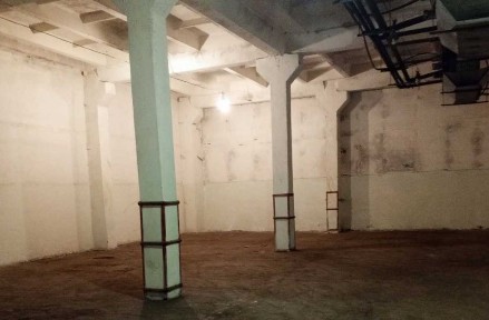 Оренда складів 220м2, 330 м2 на рампі Вишневе (Київ) Без комісії!