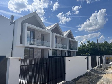 Минай, Дулова (провулок Фартовий) 11