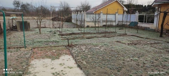 Продається добротний будинок в мкр. 