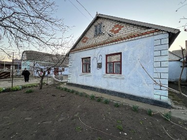 Продам житловий будинок в селі Пересадівка