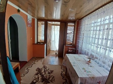 Пропоную до продажу затишний житловий будинок від власника у місті Сквира. Білоцерківського району. Київської області. Загальна площа буд