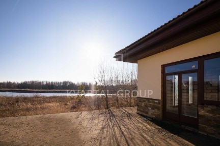 Продаж / Будинок біля озера / Северинівка