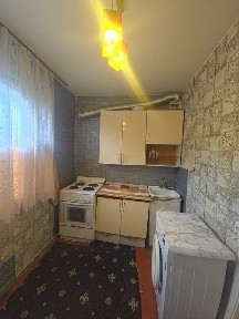 Киев, Европейская пл., Союза, 6а