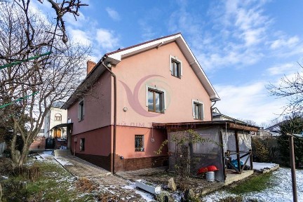 Будинок Угринів передмістя Івано-Франківська Особняк з ділянкою 7сот