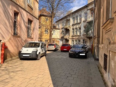 Львів, Залізничний, Котляревського 20