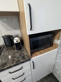 Постанови! Продаж вишуканої 2 кімн квартири по вул. Хіміків, Пасічна поруч ліцею 24
