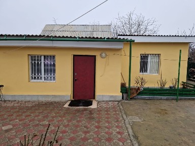 Будинок с, родниківка