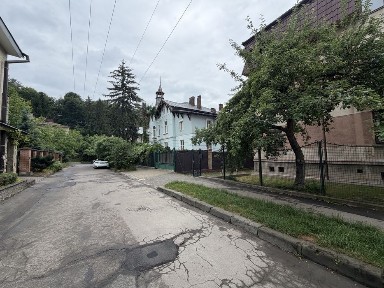 Львів, Галицький, вулиця Марії Слободівни 3