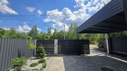 Київська область, Петропавлівська Борщагівка