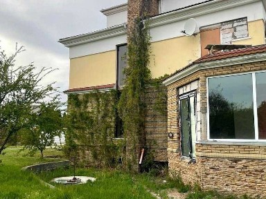 Оренда автономного будинку можно під офіс 715 м2 Віта-Литовська підвал