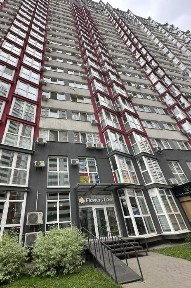 Оренда ФАСАД 1 поверх нежитлове приміщення 53 м2, Драгоманова 2а