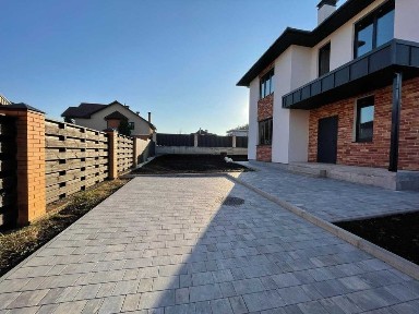 Продається будинок 135 м² з 7 сотками землі в Ірпені!