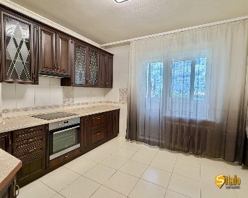 Продажа 3-комнатной квартиры 97.6 м², Елены Пчилки ул., 4