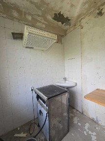 Продаж 3-кімнатної квартири 60 м², Васильківська вул., 2