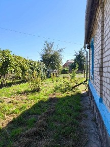 Продаж будинку заходь і живи
