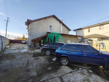 Продається великий будинок біля міста (60)