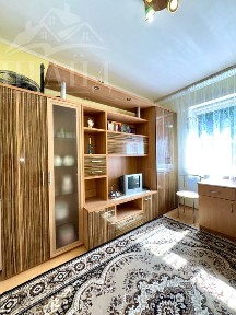 Продаж 2кмн квартири з автономним опаленням, закритий двір
