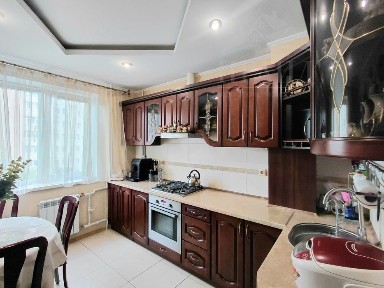 Продам 3кмн квартиру на Харківській (початок)