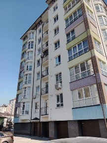 Продам світлу та простору 3-кімнатну квартиру у ЖК Калинова Слобода