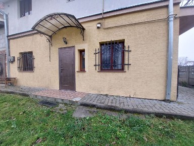 Продаж частини будинку 70.8 м2 в. Стрийська м. Дрогобич