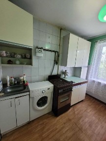 Сдам 2к Шевченківський р-н м Сирець 5 хвилин вул Щусєва буд 42