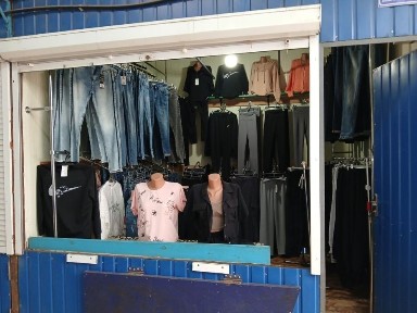 Продам ларьок на міському ринку м. Сарни