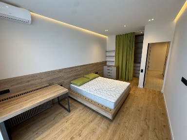 Первая аренда. ЖК IQ house. Паркинг. Генератор. Центр