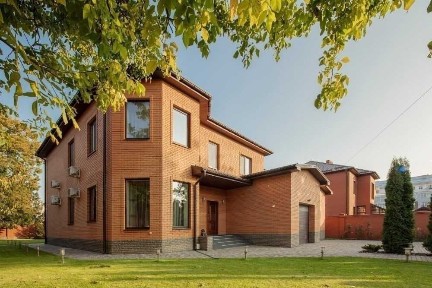 Продаж будинку 280кв. м., 10 соток, Холодна Гора