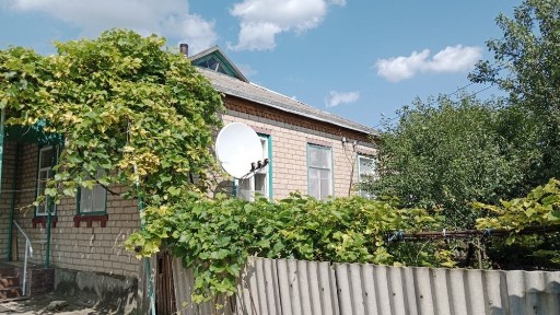продам дом в Харьковской области, В. -Бурлуцький район, с. 2 Гнилиця