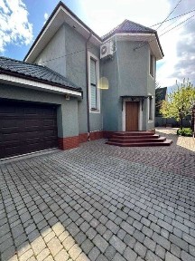 Продаж Сучасного будинку в центрі Кривого Рогу
