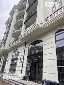Продаж офісного приміщення 160 кв. м. на 2 поверсі на вул. Гімназична 13, семиповерхова будівля • ID 32604433