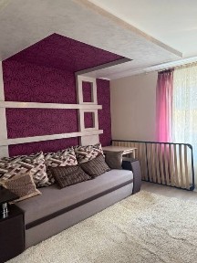 Оренда 3-х квартири в новобудові з власним подвірям, вул. Одеська