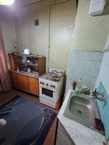 Продам 3к сталинку в центре города ул. Ковалевича
