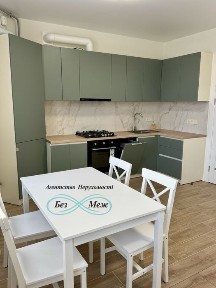 Перше заслення 3 кімн квартира 120 кв м можна з тваринкою Софія Резиде