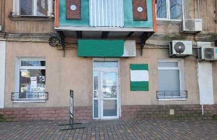 Продам навпроти Нового ринку, магазин офіс салон краси, в Одесі -60 кв. м.