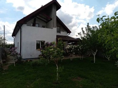 Продажа дома 110 м², Пісенна