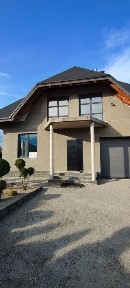 Продам будинок в Зарічанах