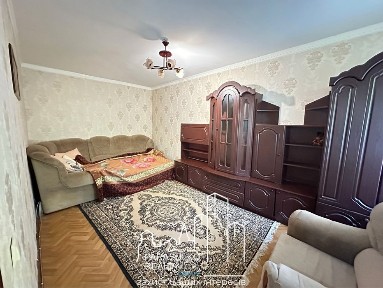 Продам 1-кімнатну квартиру!